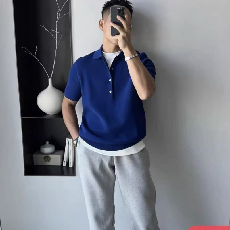 Férfi slim-fit kötött rövid ujjú polo, négy gombos, mindennapi és elegáns