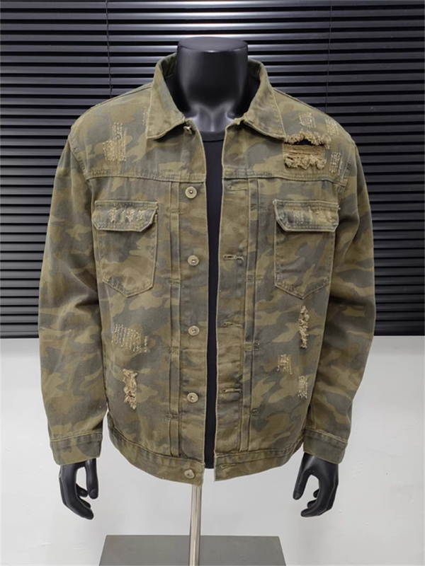 Férfi denim dzseki sivatagi kamuflázzal – retro stílus, szakadt rész, tavasz–ősz, bő szabás, amerikai stílus
