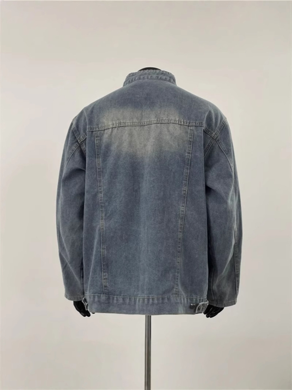Férfi motoros denim dzseki, lazább szabás, álló gallér, tavasz-ősz, amerikai munkaruha-stílus, kopott hatás, hétköznapi külső