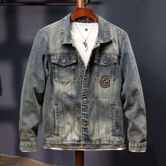 Muška traper jakna s izšivkom zvjezdastog motiva, motociklistički vintage stil, slim fit, jesen 2024