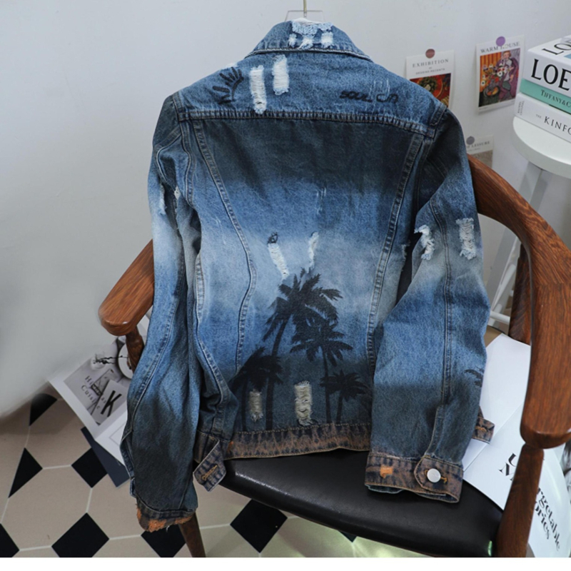 2026 tavasz-őszi férfi denim dzseki szűkített szabással és repesztett részletekkel, trendi és sokoldalú, munkaruházati gallérral