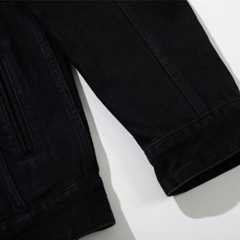Férfi denimdzseki dekonstruált panel dizájnnal, kétirányú cipzár, galléros reverrel, streetwear/workwear stílus