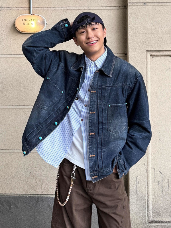 Washed vintage denim dzseki férfiaknak, tavasz–ősz, kreatív, menő retro külsőruha, prémium érzet