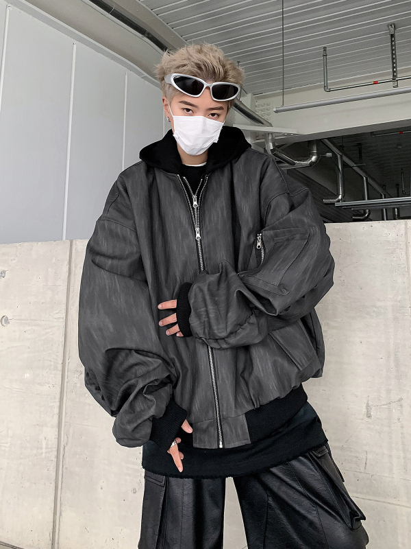 Őszi amerikai retro textúrájú PU-bőr kabát, kettő résznek látszó dizájn, lazán szabott, streetwear-stílus
