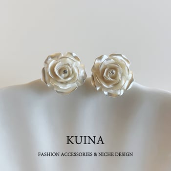 Naušnice od S925 srebra, bijela kamelija, za žene, francuski stil, lagani luksuz, elegantne, nišne i jedinstvene