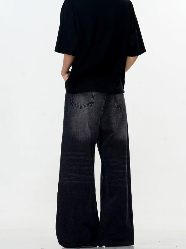 Amerikai stílusú farmernadrág férfiaknak, egyenes szár, vintage mosott és distressed részletekkel, fekete