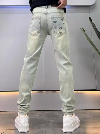 Amerikai retro kopott hatású farmernadrág férfiaknak, új modell, menő és trendi, sokoldalú, rugalmas, szűk fazon, hosszú nadrág.