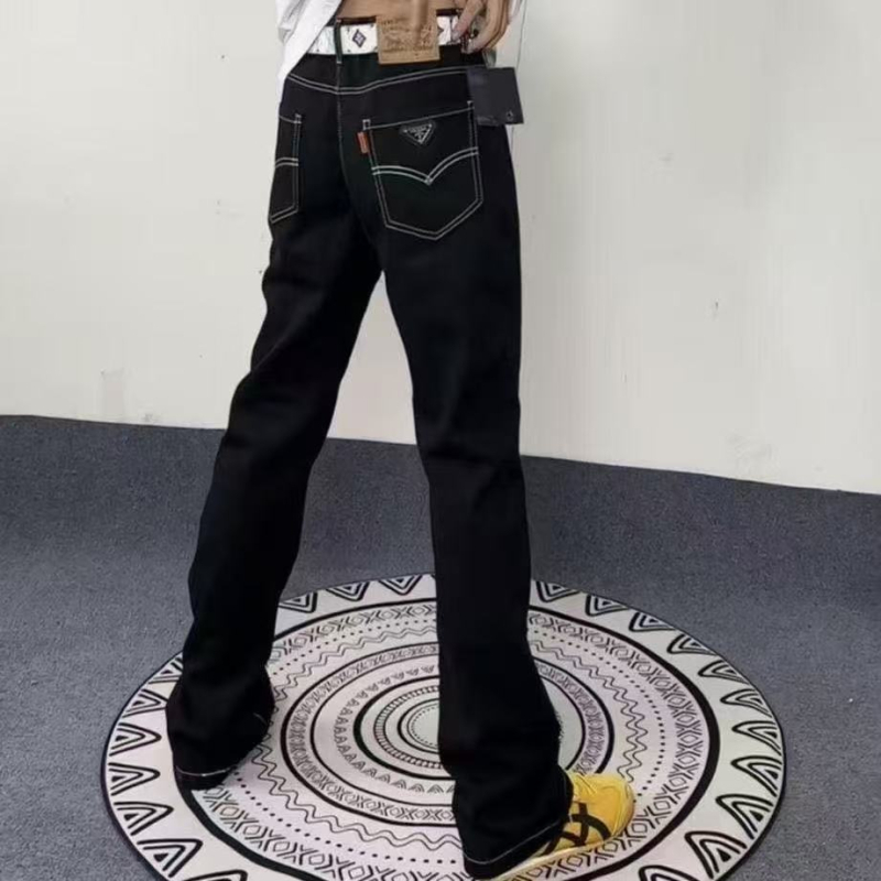 Fekete férfi denim nadrág, slim-fit, egyenes szabás, mindennapi viselet