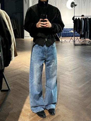 Amerikai stílusú nehéz farmer Indigo, vintage mosás, distressed, A-vonalú laza szabás, egyenes szár, férfiaknak