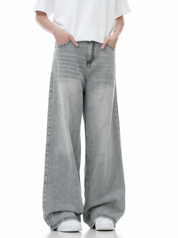 Férfi farmernadrág amerikai utcai stílusban, laza szabás, széles egyenes szár, kimosott denim, tavasz–ősz modell
