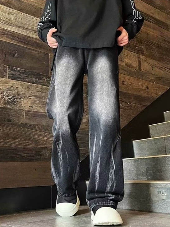 Amerikai stílusú retro denim nadrág, tie-dye gradációval, széles fazon, lazán szabott, férfiaknak