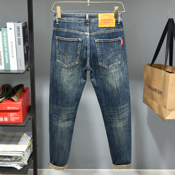 Férfi farmernadrág denimből, hímzéssel és nyomtatott mintával, slim fit, őszi mindennapi viselet