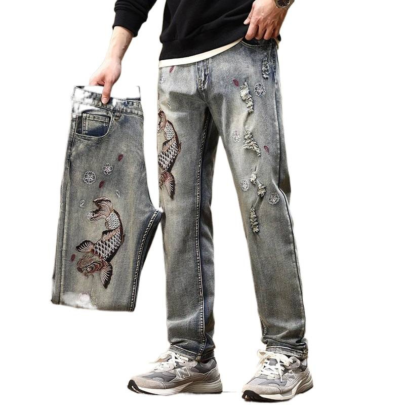 Férfi hímzett farmernadrág, egyenes szabás, slim fit, repesztett részletek, denim
