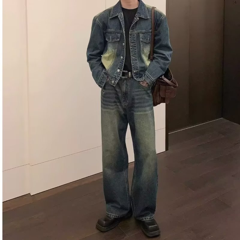 Férfi egyenes szabású farmernadrág, laza, denim casual retro stílusban, városi megjelenés