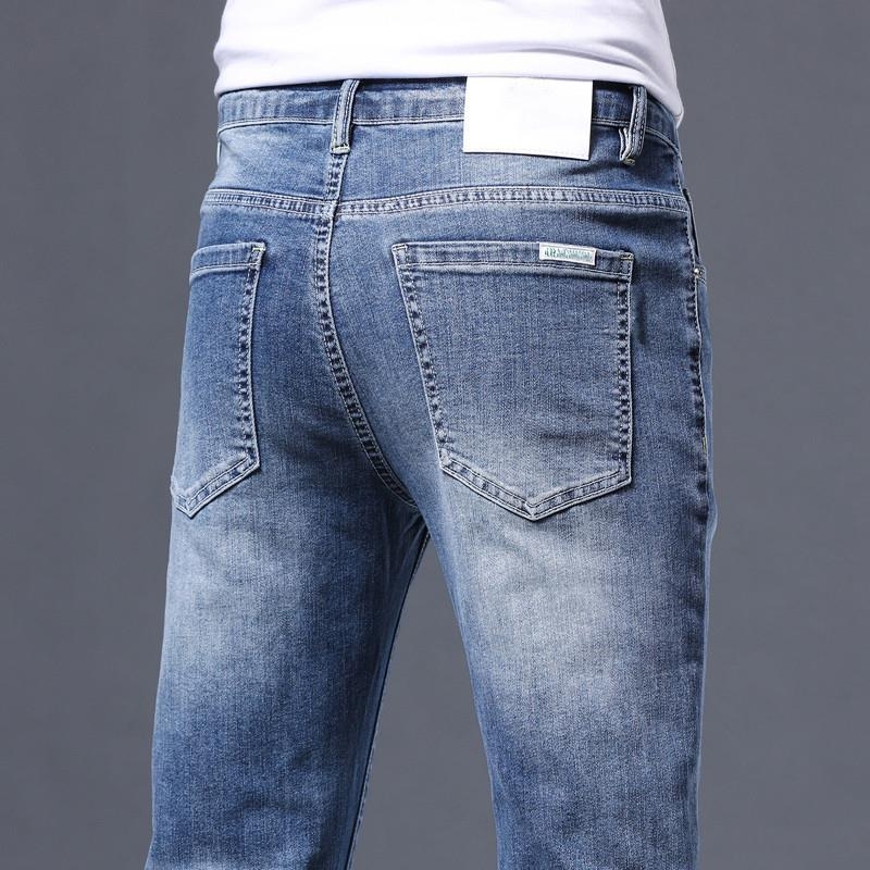 Férfi slim-fit farmernadrág, elasztikus és puha, sokoldalú, egyenes szabású, mindennapi viselet