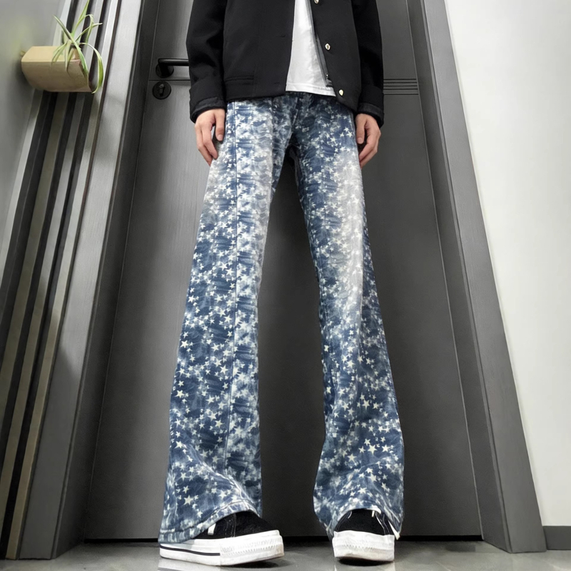 Férfi denim farmernadrág jacquard hímzett tövis motívummal, egyenes szárú, amerikai hangulat, mosott retro, enyhe kiszélesedéssel