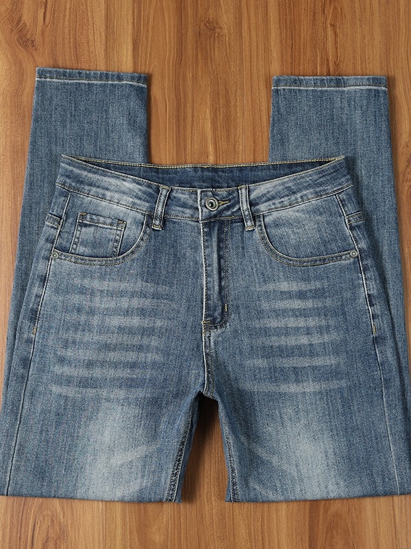 Férfi slim-fit farmernadrág denim, elasztikus, egyenes szárú, kényelmes és stílusos, mosott