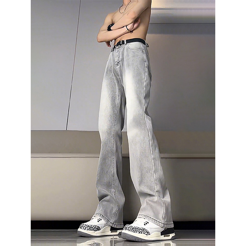 2026 Férfi denim nadrág cement szürke árnyalatban, egyenes szabású, enyhe bővüléssel, tiszta illeszkedés