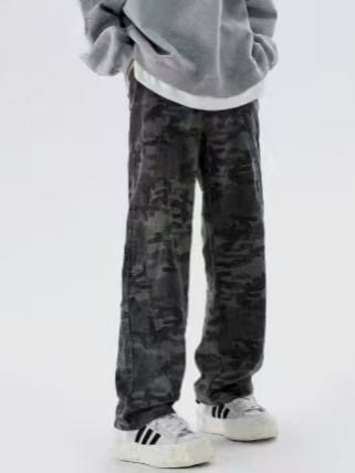 Férfiak camo nadrág, tavasz, laza egyenes szabású, széles szárú, streetwear