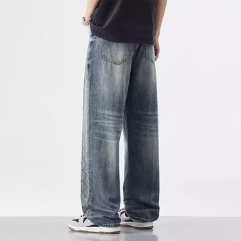 Férfi denim nadrág Totem márkával, amerikai stílus, gyűrődéses hatás, egyenes szabású, tavasz 2025