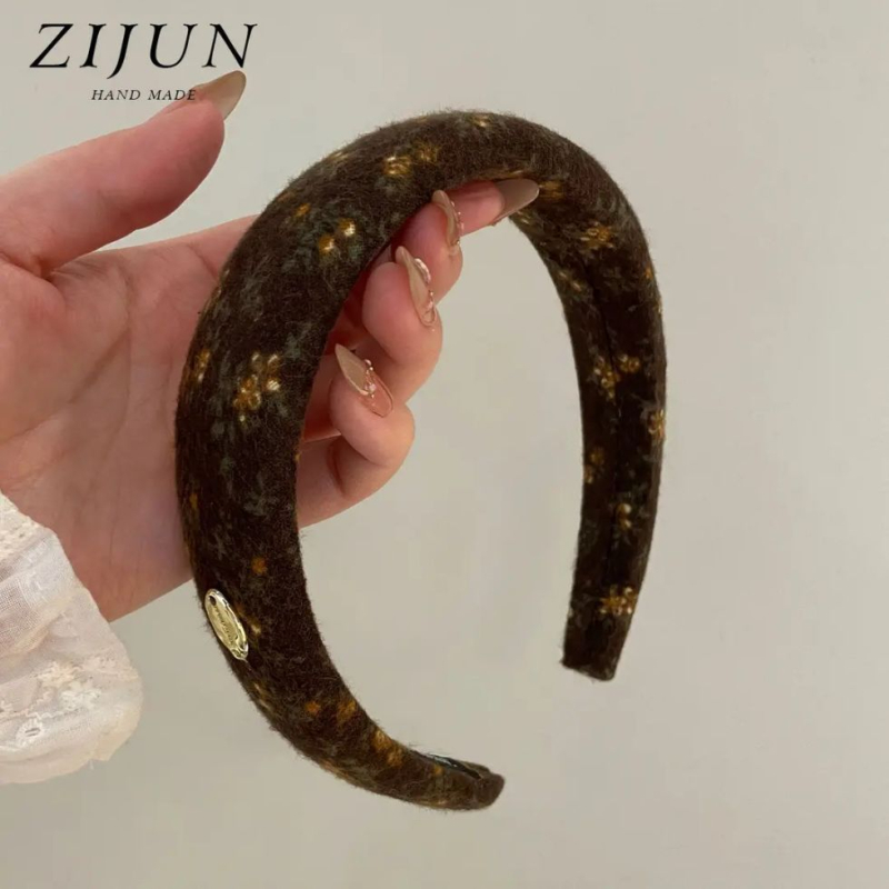 Ženska čelenka za jesen-zimu s floralnim uzorkom u boji kave, široki rub sa zubima, protuklizna, moderan dodatak za veliku glavu