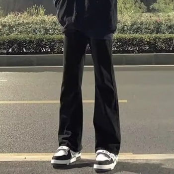 Cleanfit Pantaloni negri de costum pentru bărbați, cu cădere elegantă a țesăturii, croială slim‑fit dreptă, ușor evazați spre baza