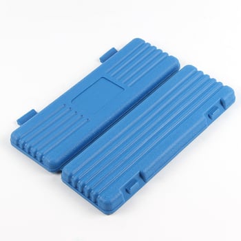 Trusă combinată de unelte pentru prelucrarea plasticului și turnare prin suflare