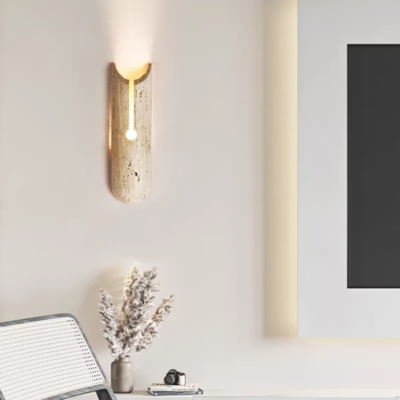 Kreativna zidna lampa za noćni stočić, vintage dizajnerski stil, LED zidna svjetiljka od žutog travertina za dnevni boravak ili spavaću sobu, inspirirano kremom i wabi-sabi stilom.