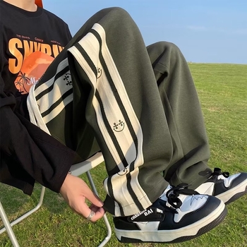 Prugaste sportske hlače za muškarce, jesen, street hip-hop stil, ravna kroj, široke nogavice, svakodnevne hlače.