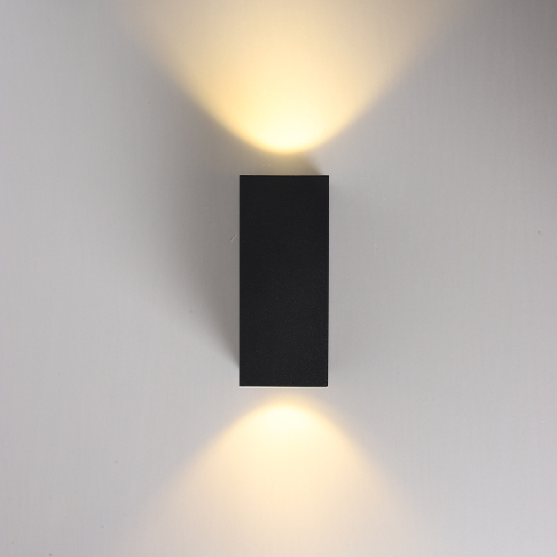 LED vodootporna aluminijska zidna svjetiljka sa osvjetljenjem prema gore i dolje