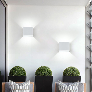 LED falikar fel- és lefelé világítással, modern minimalista kivitel, folyosóra, hálószobába és az ágy mellé