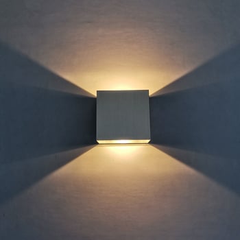 LED dvostruka zidna svjetiljka, unutarnje osvjetljenje, gornje i donje osvjetljenje, moderni minimalistički stil, dekorativna zidna lampa za spavaću sobu