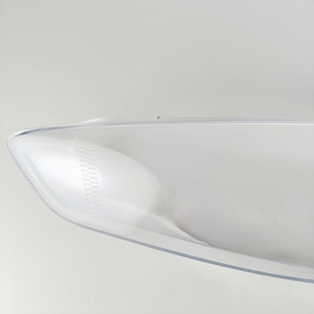 Ford Focus Prednji poklopac farova 2015–2018