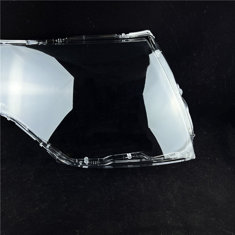 Prozirni poklopac prednjeg farova za Mitsubishi Pajero V93/V97 (2007–2015)