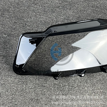 Prozirno kućište prednjeg svjetla Volkswagen Passat (2016–2018), premium kvalitete