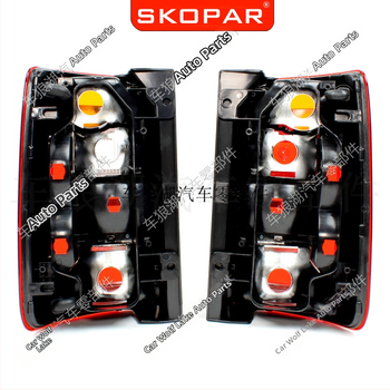 Kryt a telo zadného svetla pre Volkswagen Caddy 2016-2020 (žiarovky nie sú súčasťou)