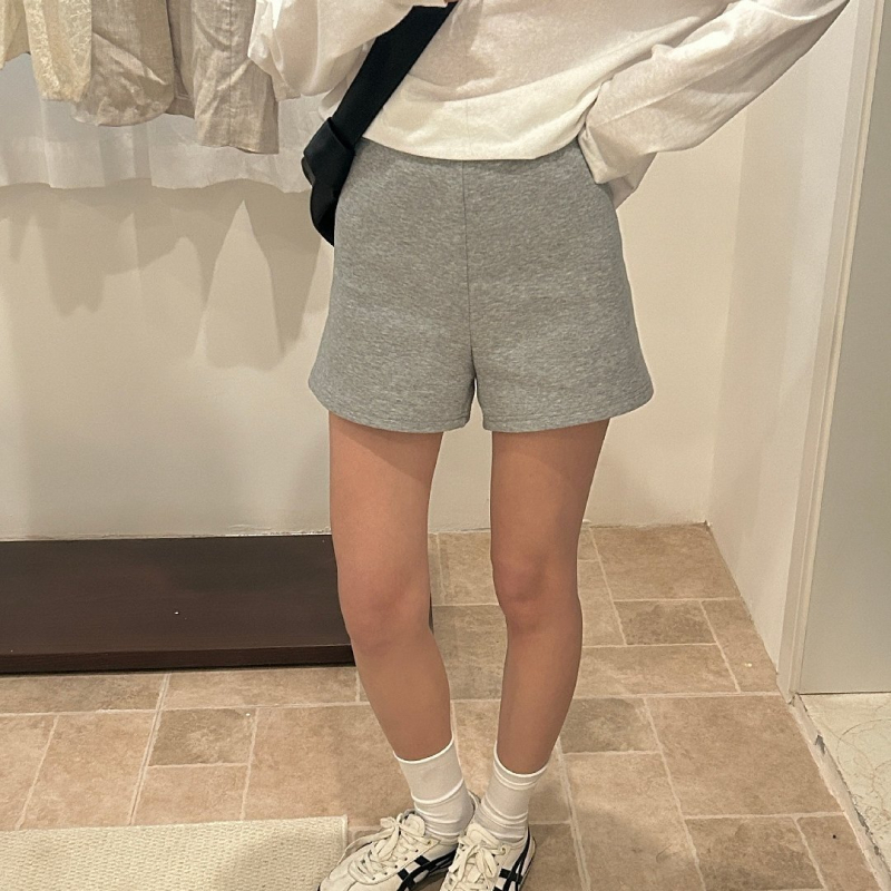 Šortsevi The Lemon Green Tea s visokim strukom za žene, proljeće 2026., korejski casual stil, ravni kroj, capri duljina
