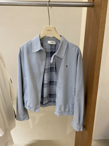 Oker γυναικείος κοντός μπουφάν με κέντημα και πέτο, χαλαρό στυλ για άνοιξη, μοντέλο A835