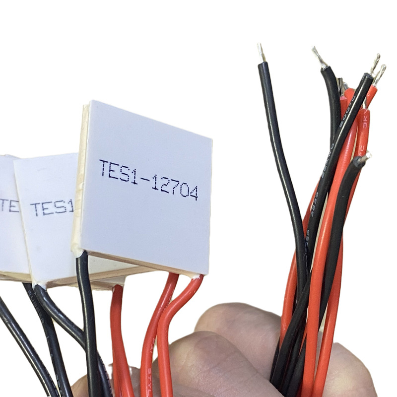 Termoelektrična hladnjiva ploča TES1-12704/12703, miniatura 25×25 mm, 12 V, 4 A/3 A, medicinski precizan instrument