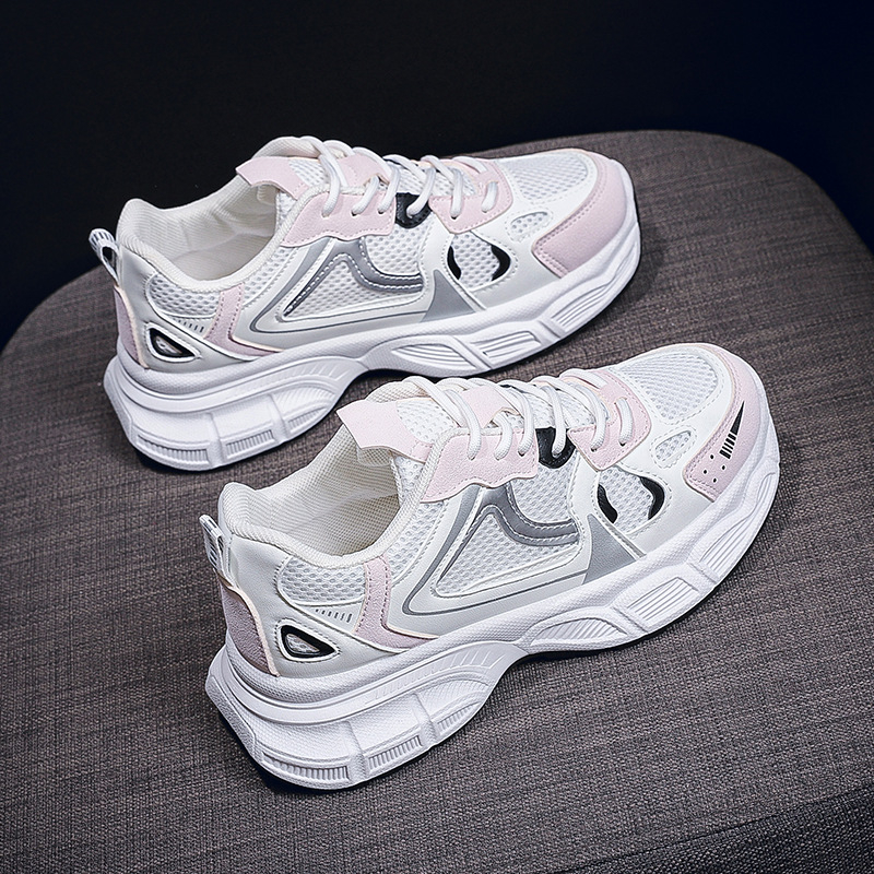 Női dad shoes stílusú sportcipő, légáteresztő hálóval a felsőrészen, koreai verzió, sokoldalú, vastag talppal a magasság növeléséhez, mindennapi futócipő