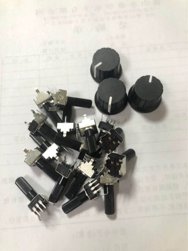 LED dimmer s regulacijom boje i brzine, 1K potenciometar (09)