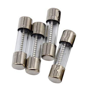 Staklena cijevna osigurač 5×20 mm, brzo prekidni 2A 250V, 100 komada u kutiji