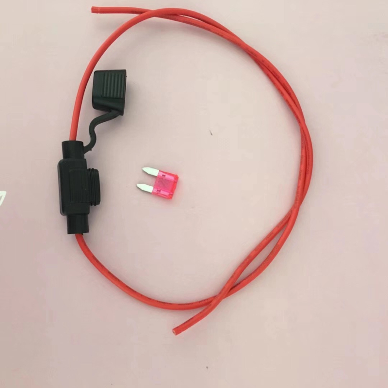 XHX002 Mali crni vodootporni držač osigurača za kabel 20 AWG