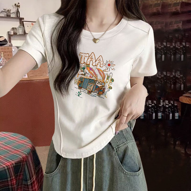 Ženski T-shirt u korejskom stilu, plus veličine, kratkih rukava, uski kroj, okrugli izrez, cropped dizajn s ribljom kostom, ljeto 2026