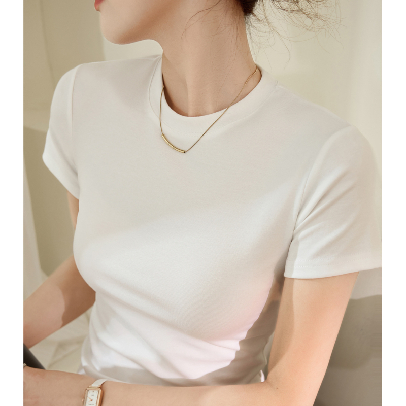 Ženski pamuk T‑shirt s kratkim rukavima, uska silueta, jednobojna boja, minimalistički stil