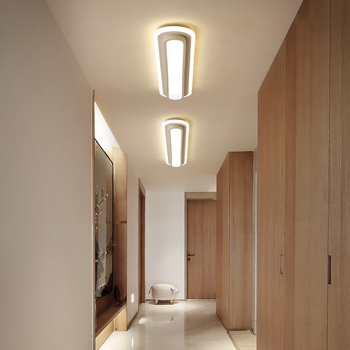 Stropna LED svjetiljka u modernom minimalističkom stilu za hodnik, prolaz, balkon i garderobu