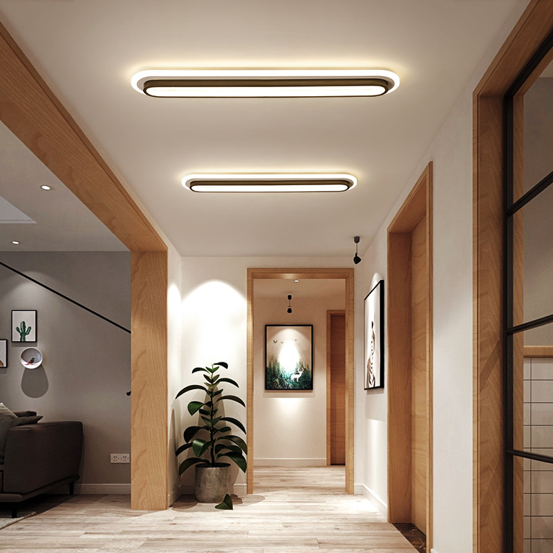 Stropna LED svjetiljka u modernom minimalističkom stilu za hodnik, prolaz, balkon i garderobu