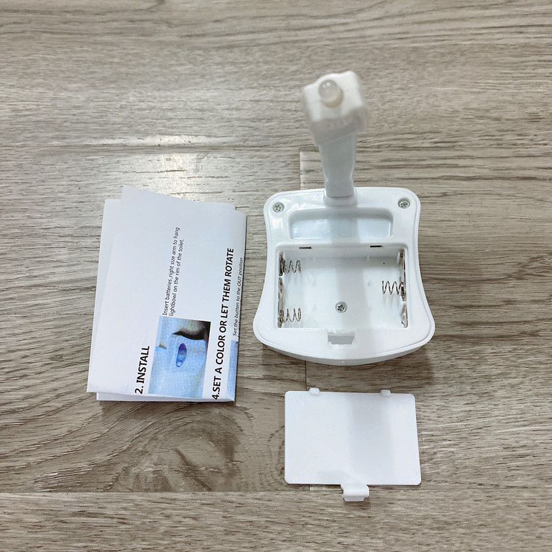 Lampa LED pentru capacul de toaletă, 8 culori, senzor de mișcare, veioză de noapte pentru baie, 16 LED-uri, alimentare pe baterii