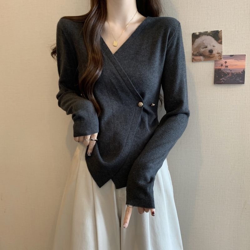 Γυναικέιο T-shirt Plus Size με criss-cross άσύμμετρο V-λαιμό, μακριά μανίκια, άνετη γραμμή