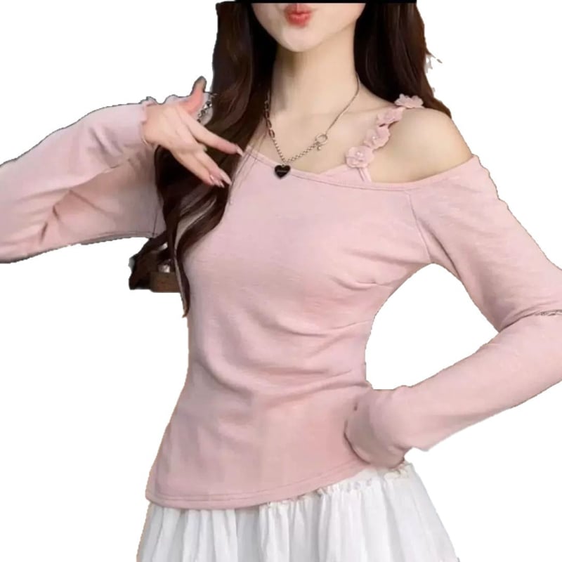 Tricou dama cu mânecă lungă, imprimeu floral, design patchwork, decolteu off-shoulder, croială slim.